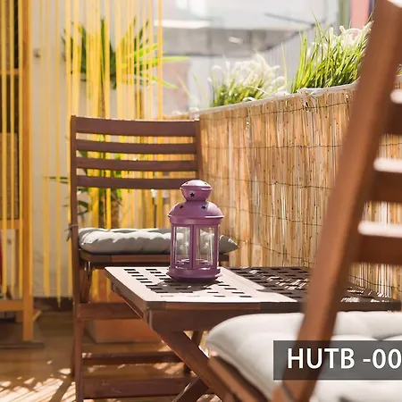 Quiet Center Apartment